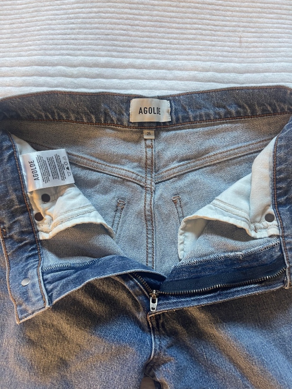 Agolde Harper Jeans - Picture 8 of 9